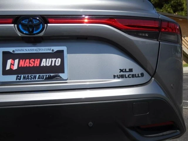 2022 Toyota Mirai - Image 9 of 21
