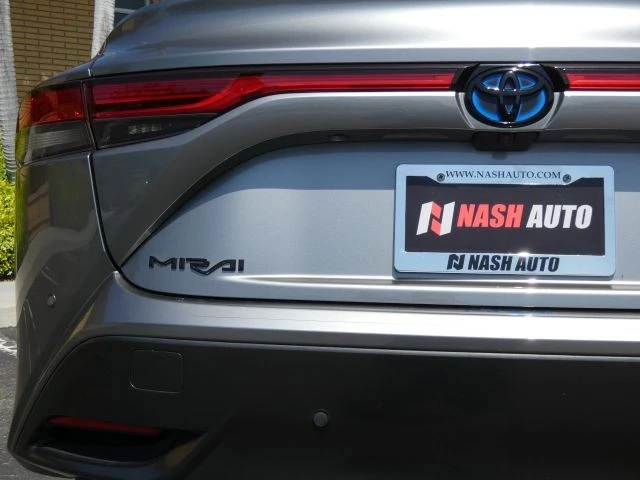 2022 Toyota Mirai - Image 10 of 21