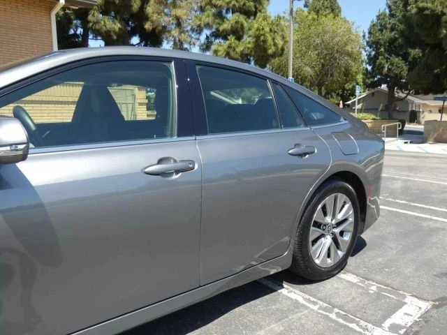 2022 Toyota Mirai - Image 13 of 21