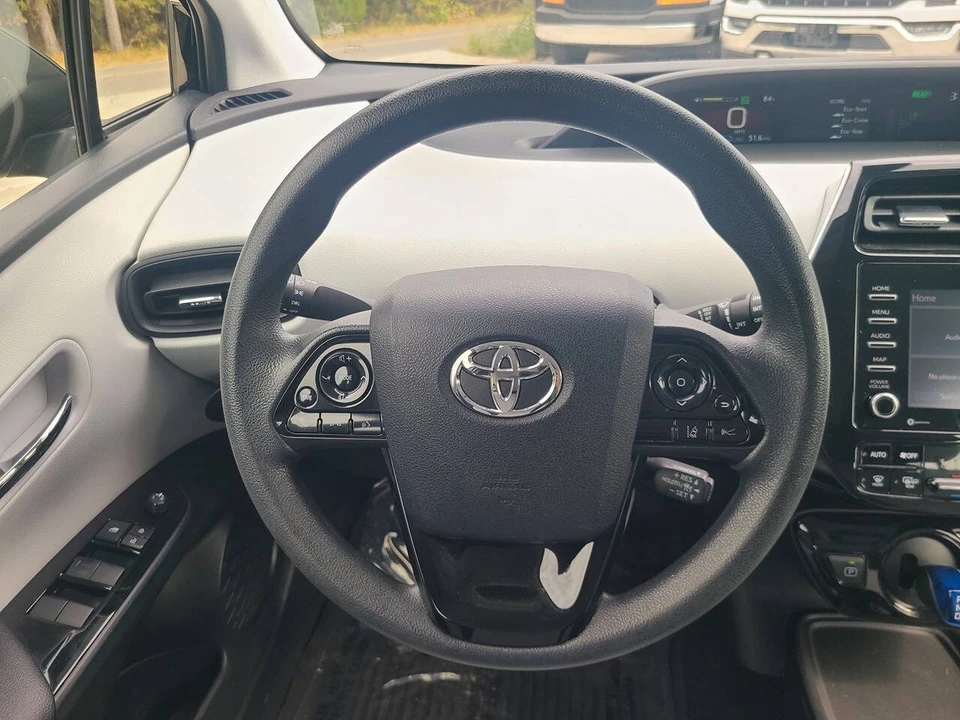 2022 Toyota Prius 4th Gen - Image 20 of 21