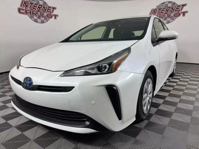 2022 Toyota Prius 5th Gen - Image 3 of 12
