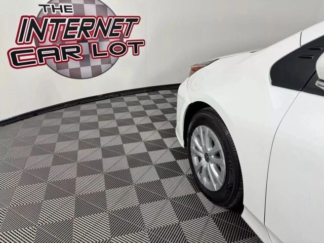 2022 Toyota Prius 4th Gen - Image 21 of 21