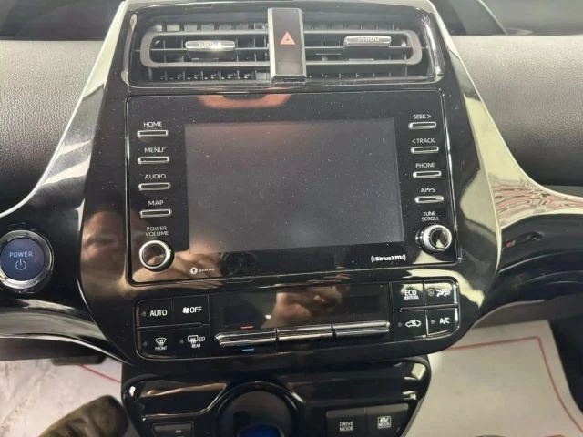 2022 Toyota Prius 4th Gen - Image 13 of 21