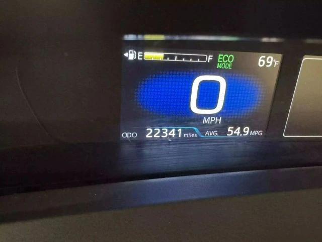 2022 Toyota Prius 4th Gen - Image 20 of 21