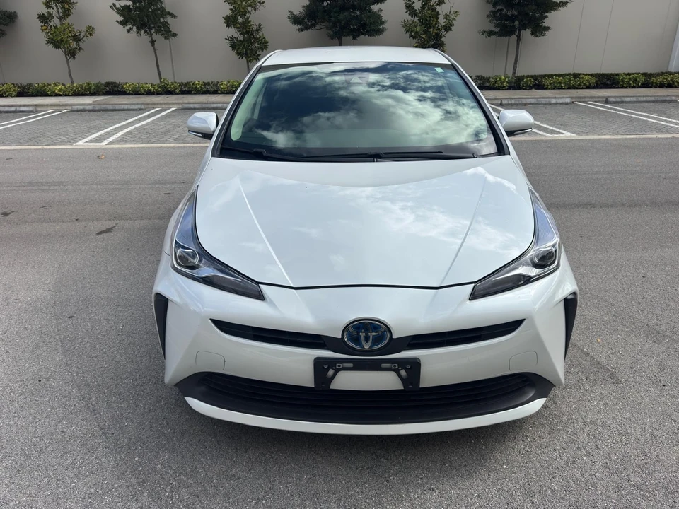 2022 Toyota Prius 4th Gen - Image 3 of 21