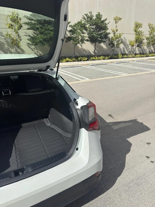 2022 Toyota Prius 4th Gen - Image 13 of 21