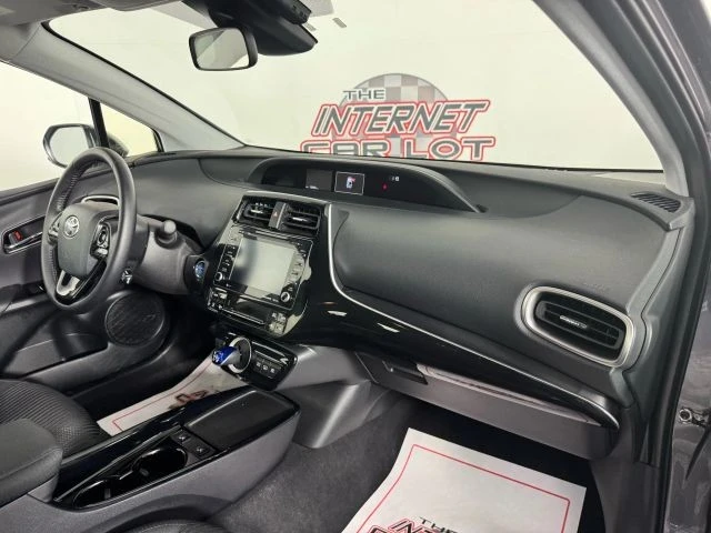 2022 Toyota Prius 4th Gen - Image 12 of 12