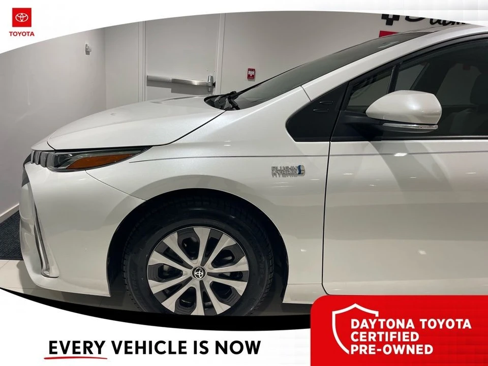 2022 Toyota Prius 4th Gen - Image 12 of 12