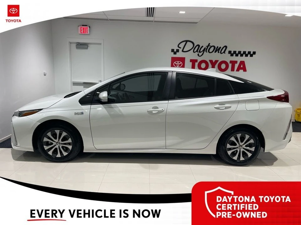 2022 Toyota Prius 4th Gen - Image 11 of 12