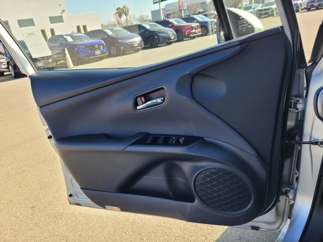 2022 Toyota Prius 4th Gen - Image 14 of 21