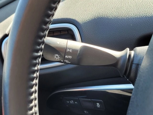 2022 Toyota Prius 4th Gen - Image 20 of 21