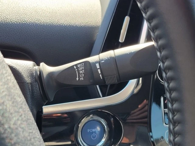 2022 Toyota Prius 4th Gen - Image 19 of 21