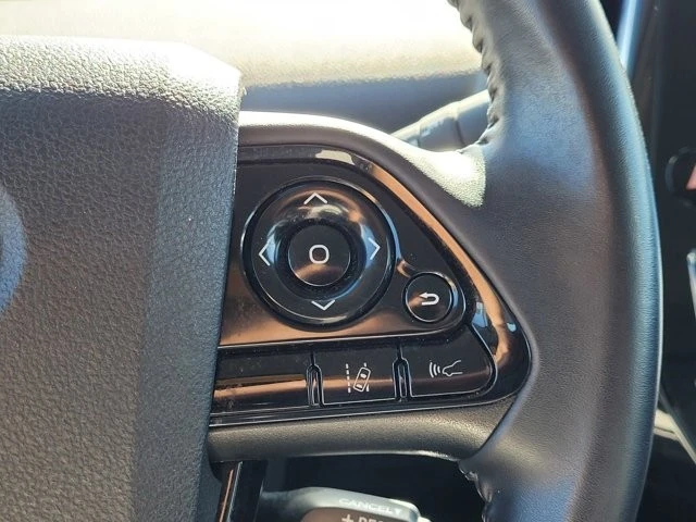 2022 Toyota Prius 4th Gen - Image 18 of 21