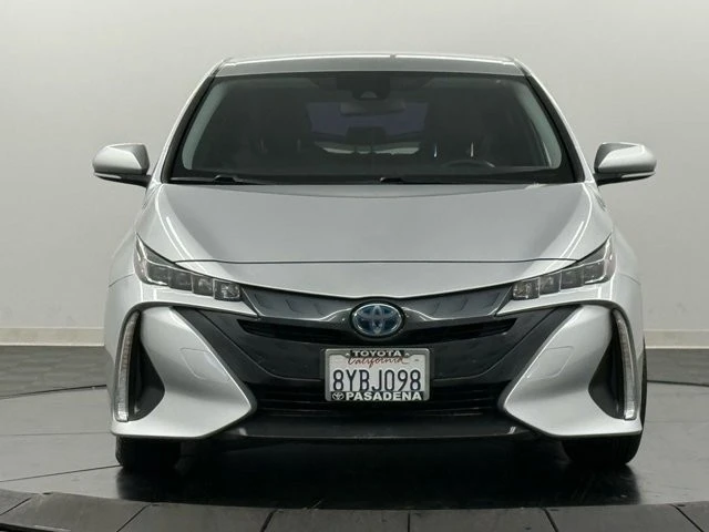 2022 Toyota Prius 5th Gen - Image 9 of 21