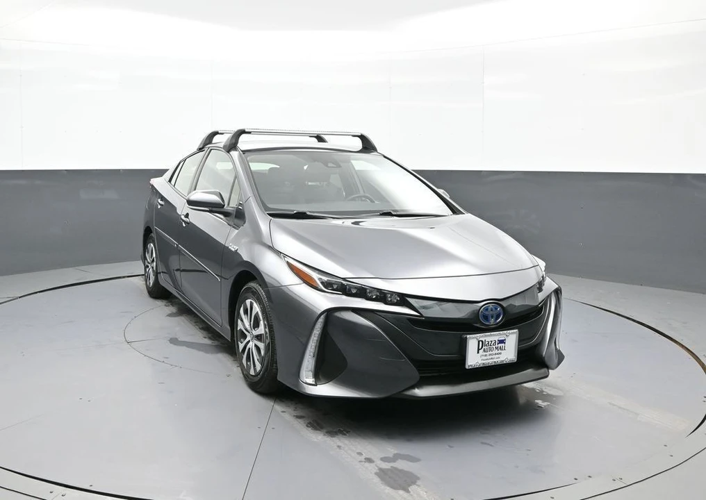 2022 Toyota Prius 4th Gen - Image 3 of 21