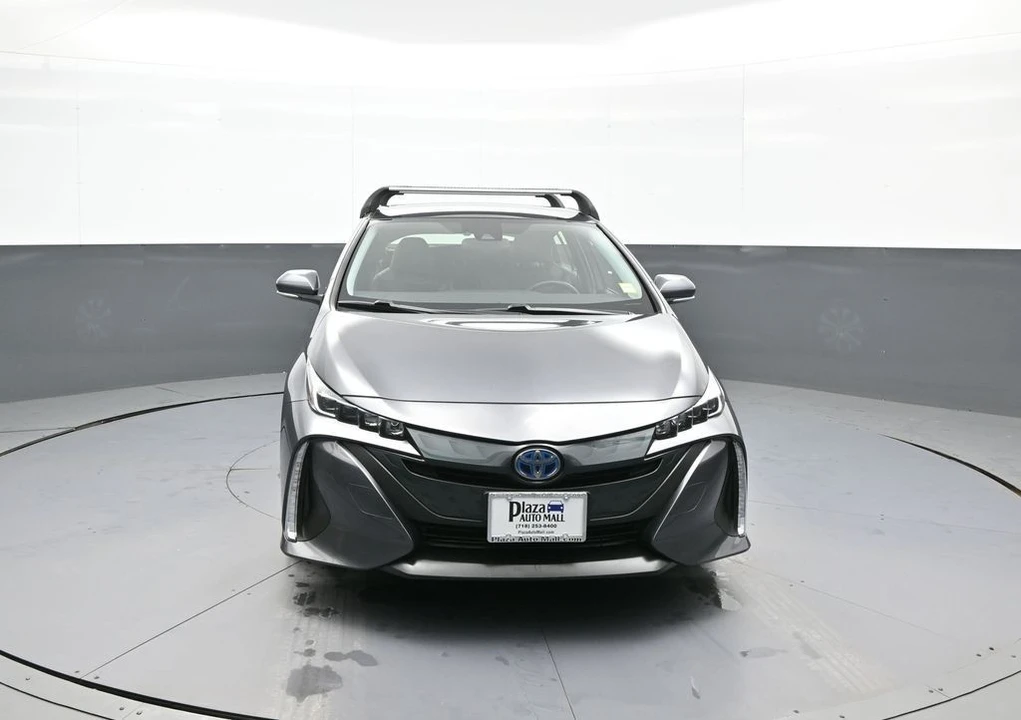 2022 Toyota Prius 4th Gen - Image 2 of 21