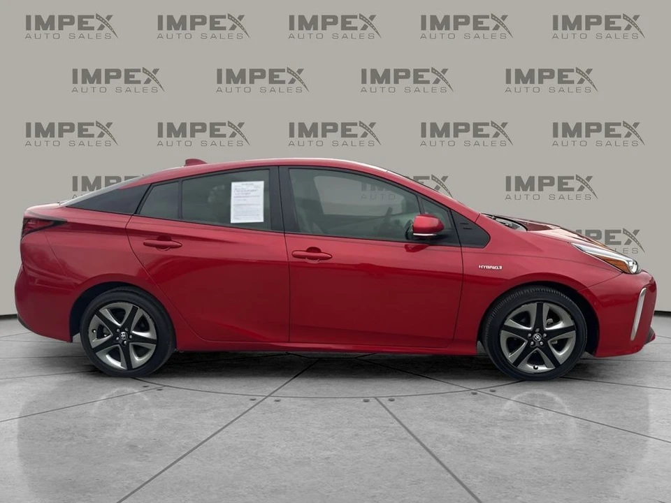 2022 Toyota Prius 4th Gen - Image 6 of 12