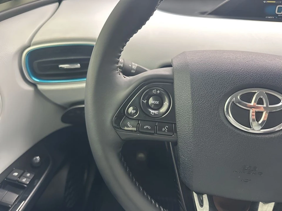 2022 Toyota Prius 4th Gen - Image 14 of 21