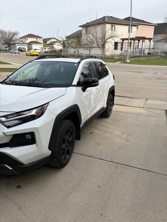 2022 Toyota RAV4 5th Gen - Image 2 of 9
