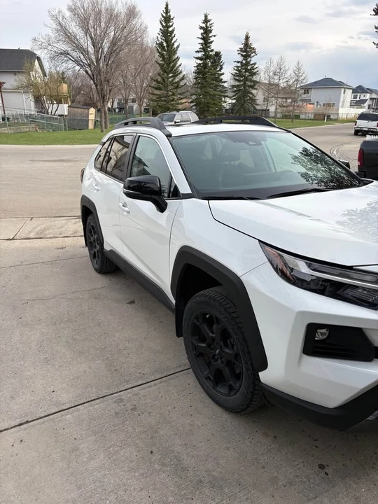 2022 Toyota RAV4 5th Gen - Image 4 of 9