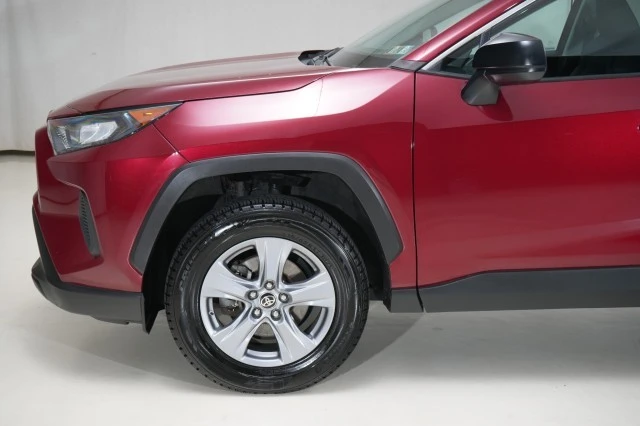 2022 Toyota RAV4 5th Gen - Image 4 of 21