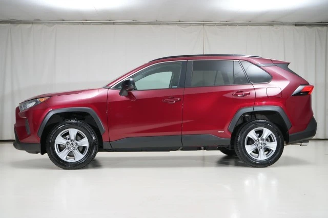 2022 Toyota RAV4 5th Gen - Image 3 of 21