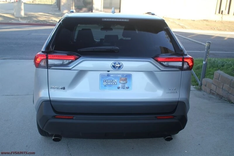 2022 Toyota RAV4 5th Gen - Image 6 of 21