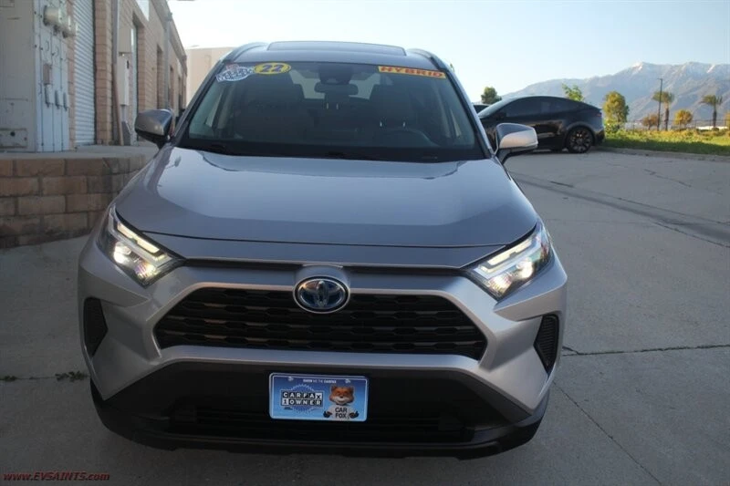 2022 Toyota RAV4 5th Gen - Image 2 of 21