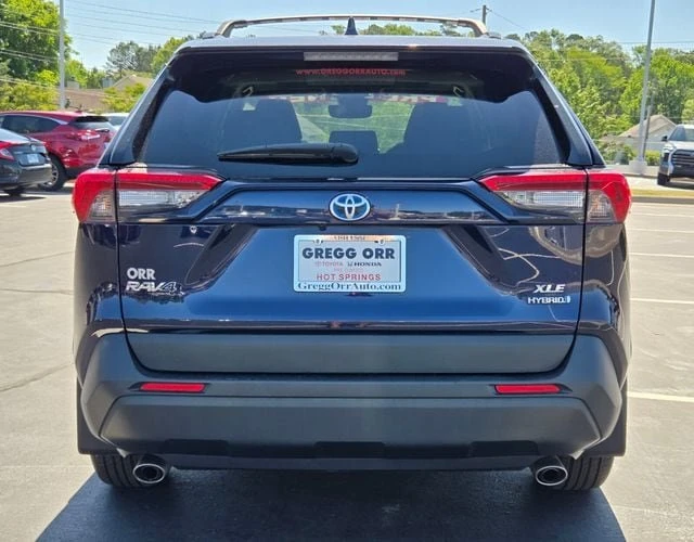 2022 Toyota RAV4 5th Gen - Image 7 of 20