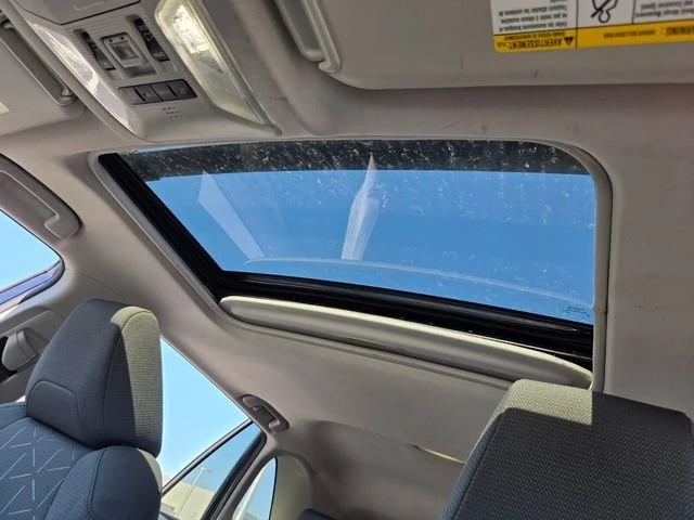 2022 Toyota RAV4 5th Gen - Image 9 of 20