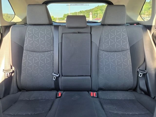 2022 Toyota RAV4 5th Gen - Image 12 of 20