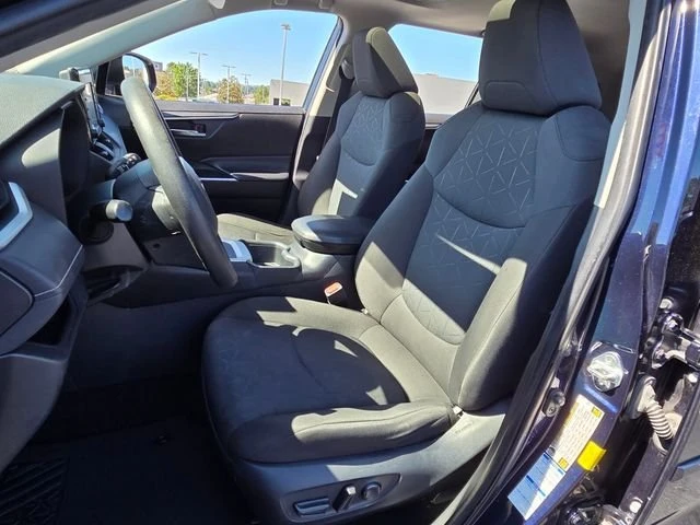 2022 Toyota RAV4 5th Gen - Image 8 of 20