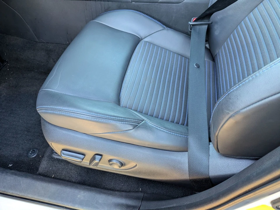 2022 Toyota RAV4 5th Gen - Image 12 of 12