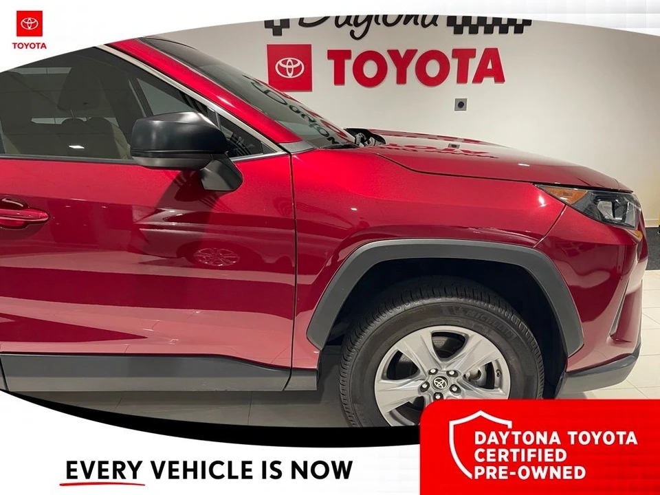2022 Toyota RAV4 5th Gen - Image 7 of 12