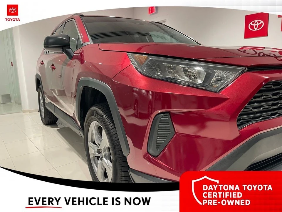 2022 Toyota RAV4 5th Gen - Image 2 of 12
