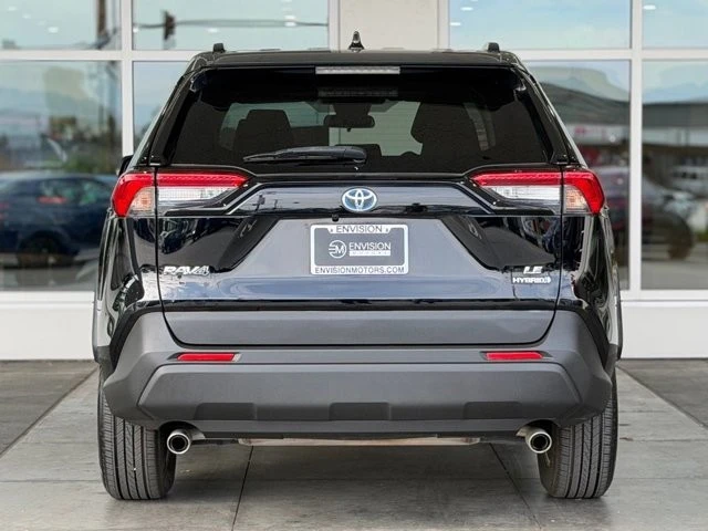 2022 Toyota RAV4 5th Gen - Image 12 of 21