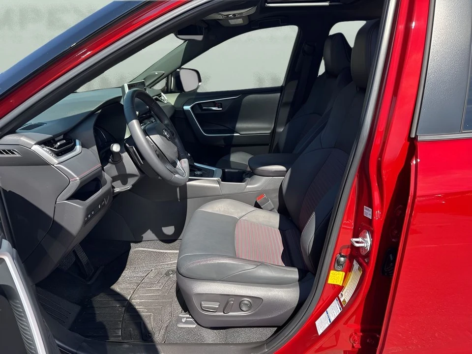 2022 Toyota RAV4 5th Gen - Image 9 of 21