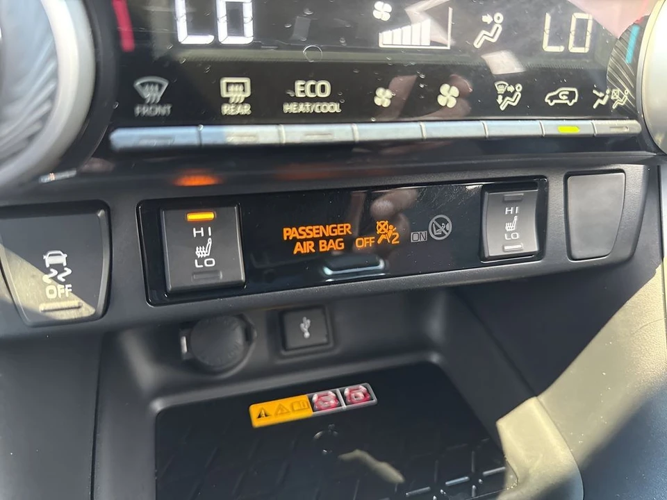 2022 Toyota RAV4 5th Gen - Image 21 of 21
