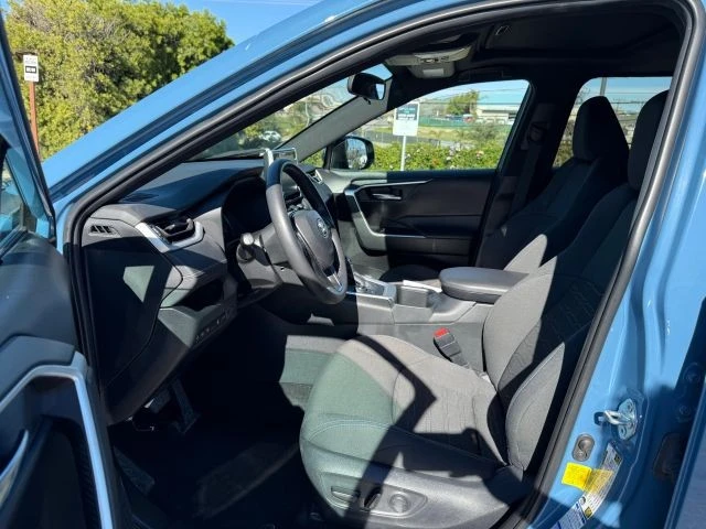 2022 Toyota RAV4 5th Gen - Image 15 of 21