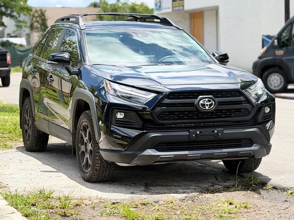 2022 Toyota RAV4 5th Gen - Image 3 of 9