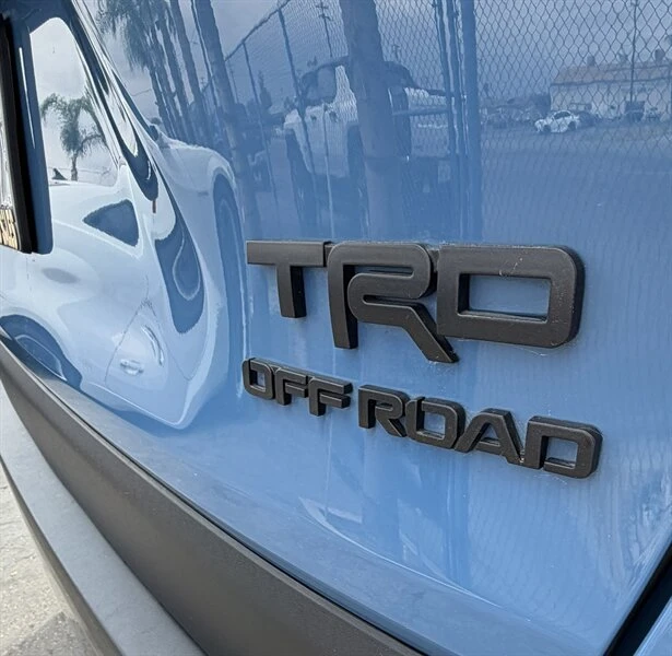 2022 Toyota RAV4 5th Gen - Image 14 of 20