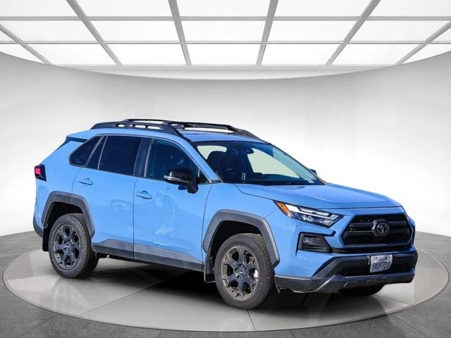 2022 Toyota RAV4 5th Gen - Image 4 of 19