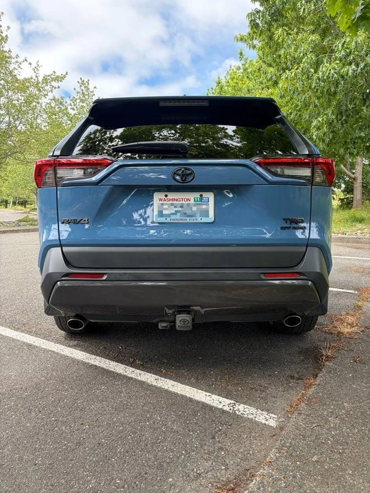 2022 Toyota RAV4 5th Gen - Image 6 of 15