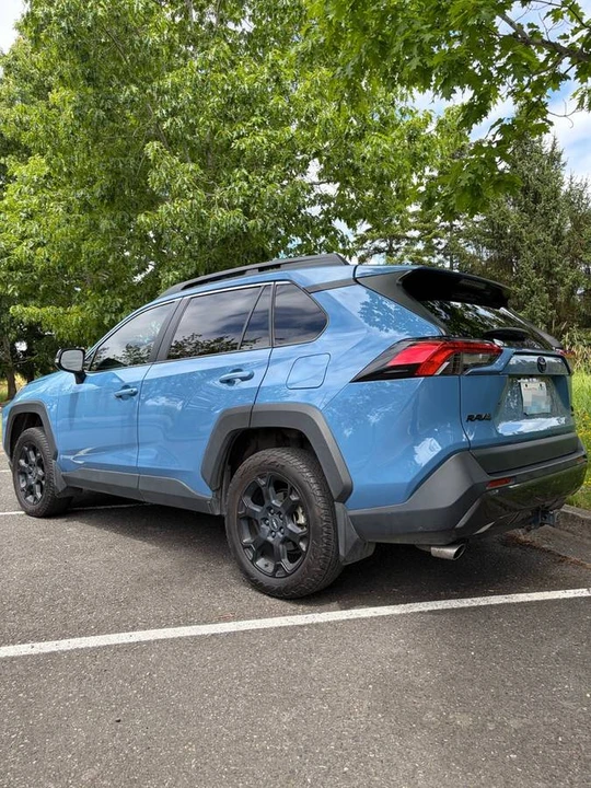 2022 Toyota RAV4 5th Gen - Image 7 of 15