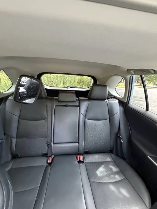 2022 Toyota RAV4 5th Gen - Image 12 of 15
