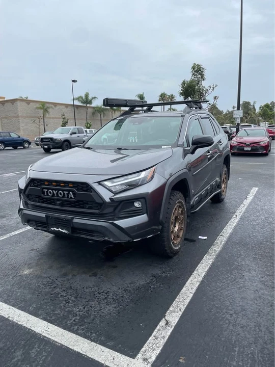 2022 Toyota RAV4 5th Gen - Image 3 of 5