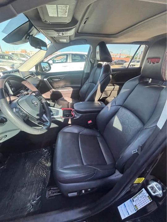 2022 Toyota RAV4 5th Gen - Image 5 of 6