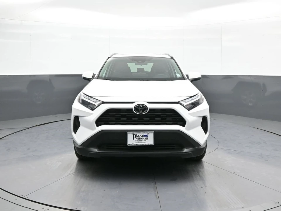 2022 Toyota RAV4 5th Gen - Image 2 of 12