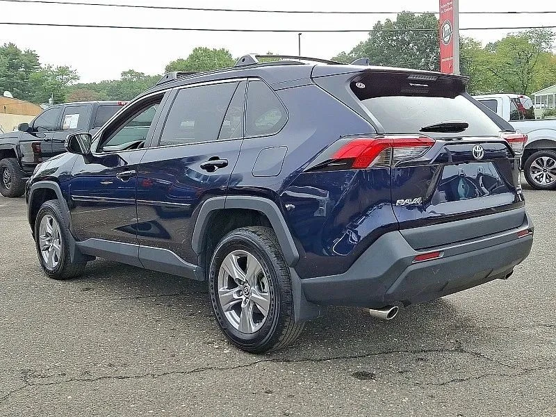 2022 Toyota RAV4 5th Gen - Image 5 of 12