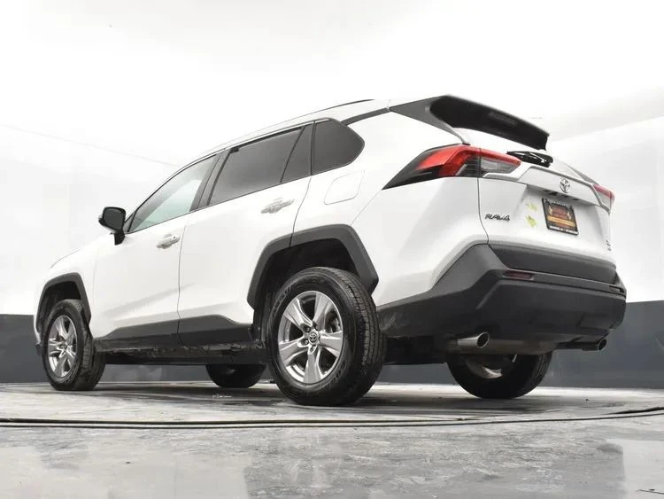 2022 Toyota RAV4 5th Gen - Image 12 of 12